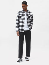 Charger l'image dans la galerie, Chemise Homme Dickies Sacramento Black - Style Classique à Carreaux Noir et Blanc