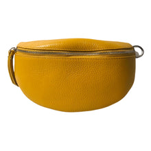 Charger l'image dans la galerie, Sac Banane En Cuir Grainé Homme et Femmme Format Classique Porté Ceinture et Poitrine Idéal Sport et Voyage Matéra-Jaune