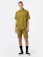 Charger l'image dans la galerie, Chemise Homme Dickies Work Shirt Kaki Clair à Manches Courtes - Style Décontracté et Pratique