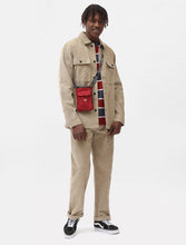 Charger l'image dans la galerie, Chemise Dickies Higginson Ecru pour Homme - Élégance et Confort en Velours Côtelé