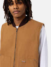 Charger l&#39;image dans la galerie, Veste Dickies Sans Manches Doublée Sherpa Duck Canvas Camel
