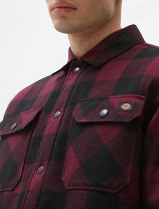 Chemise Homme Dickies Sacramento Doublée Sherpa - Confort et Style en Noir et Bordeaux