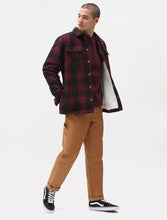 Charger l&#39;image dans la galerie, Chemise Homme Dickies Sacramento Doublée Sherpa Lined Bordeaux
