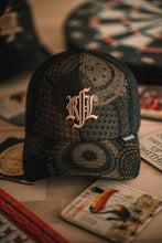Charger l&#39;image dans la galerie, CASQUETTE ROCK’NFREELIFE STILL LOVING YOU
