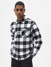 Charger l&#39;image dans la galerie, Chemise Homme Dickies Sacramento Black - Style Classique à Carreaux Noir et Blanc
