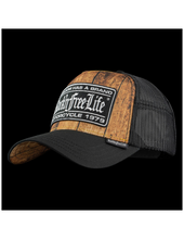 Charger l&#39;image dans la galerie, CASQUETTE ROCK’NFREELIFE SALOON
