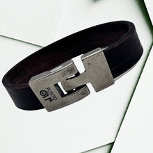 Charger l&#39;image dans la galerie, Bracelet Homme Cuir Plat Punto Ar 24 VINTAGE
