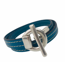 Charger l&#39;image dans la galerie, Bracelet Femme Cuir Plat 10 mm Surpiqué Double Tours Fermoir finition Plaqué Argent-Evora
