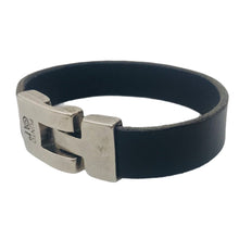 Charger l&#39;image dans la galerie, Bracelet Homme Cuir Plat Punto Ar 20 - Élégance Masculine en Noir et Brun
