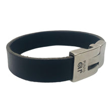 Charger l&#39;image dans la galerie, Bracelet Homme Cuir Plat Punto Ar 20 - Élégance Masculine en Noir et Brun
