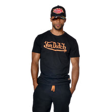 Charger l&#39;image dans la galerie, Tee Shirt Homme Von Dutch Col V Manches Courtes BRU/NRO-Noir
