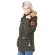 Charger l&#39;image dans la galerie, PARKA VON DUTCH STAN
